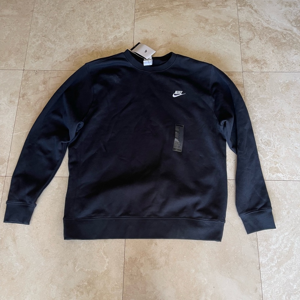 Nike Men's New Black Club Sportswear Sweatshirt Tall